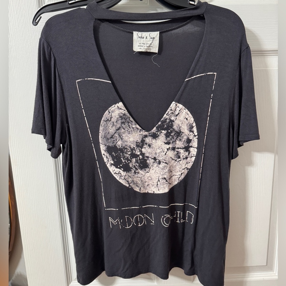 Sadie & Sage Charcoal Tee